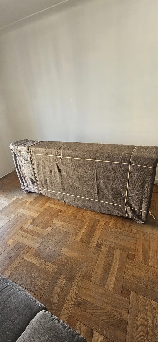 Meuble emballé et ficelé avec soin par Rivage Transport